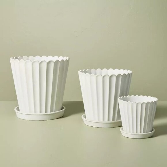 Scallop-Fluted Stoneware In/Outdoor Planter Pot Large - Hearth & Hand Magnolia - Picture 4 of 10